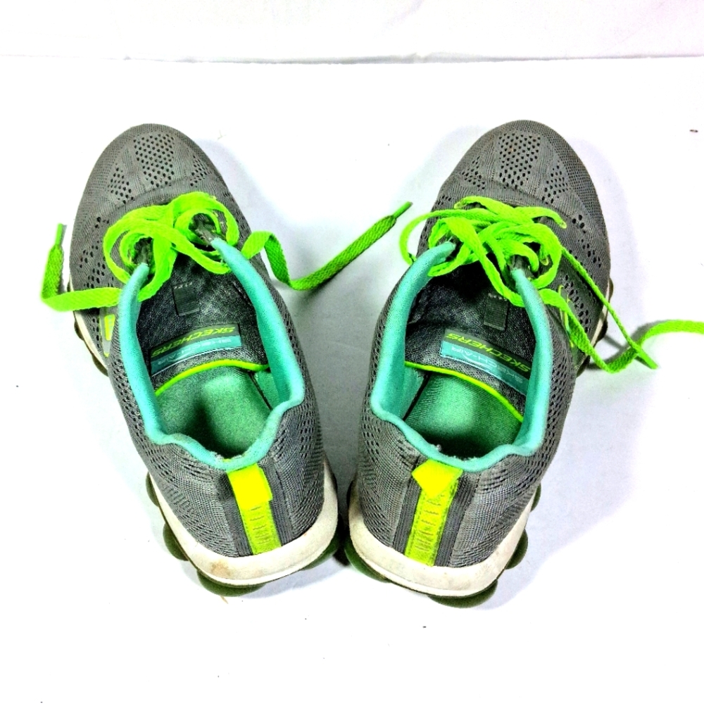 Women's Size 9 Memory Air Gray and Green Running/Jogging/Walking Shoe/Sneaker